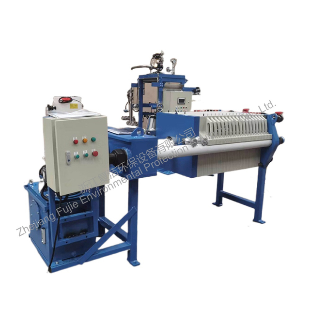 Filtre-presse à plaques et cadres