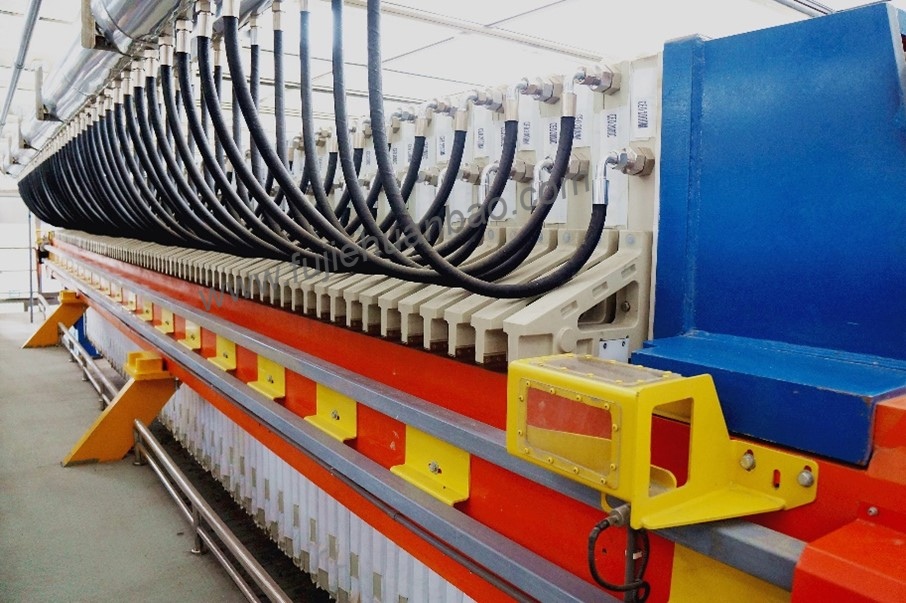 Machine intégrée à basse température de l'aspirateur et de séchage